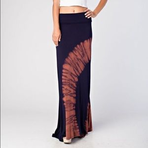 New**Love in tye Dye skirt or dress
